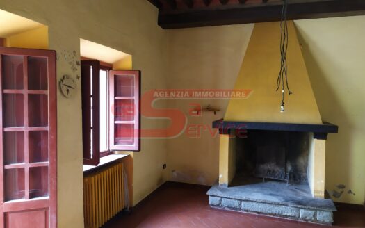 Serravalle Pistoiese, zona Masotti, colonica libera su 3 lati