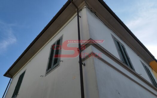 Massa e Cozzile, loc. Margine Coperta, Casa Indipendente