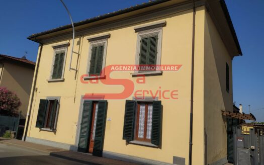 Monsummano Terme, zona centro, casa indipendente con 4 camere