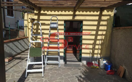 Monsummano Terme, zona centro, casa indipendente con 4 camere