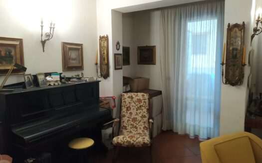Montecatini Terme, zona Casina Rossa, Villetta Bifamiliare con 3 camere