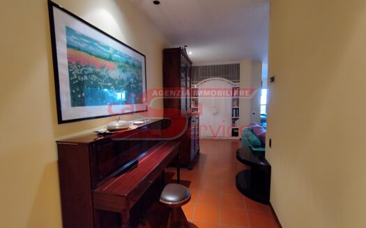 Monsummano Terme villa panoramica con giardino