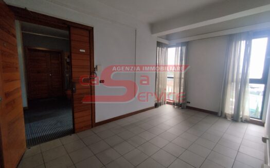 Montecatini Terme Ufficio 140 mq. con posti auto