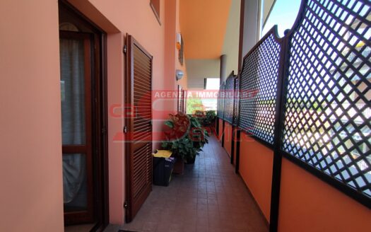 Montecatini Terme attico con terrazza in zona residenziale