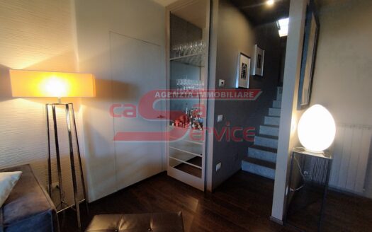 Montecatini Terme attico con terrazza in zona residenziale