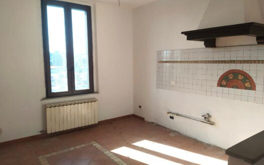 Buggiano, Zona centro, appartamento con due camere