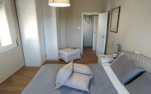 Monsummano Terme. Zona centrale. Appartamento con una camera