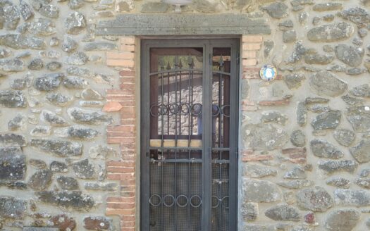 Montecatini Terme, Zona Nievole, Terratetto libero su tre lati