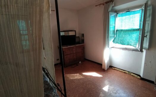 Montecatini Terme, Zona Nievole, Terratetto libero su tre lati
