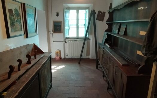 Montecatini Terme, Zona Nievole, Terratetto libero su tre lati