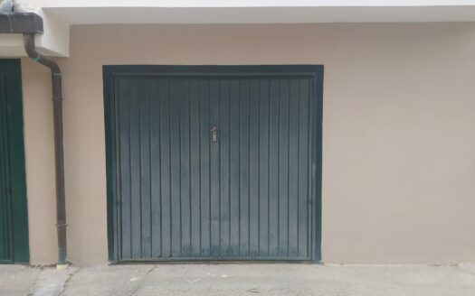 Montecatini Terme. Zona Nord, appartamento piano terra con tre camere