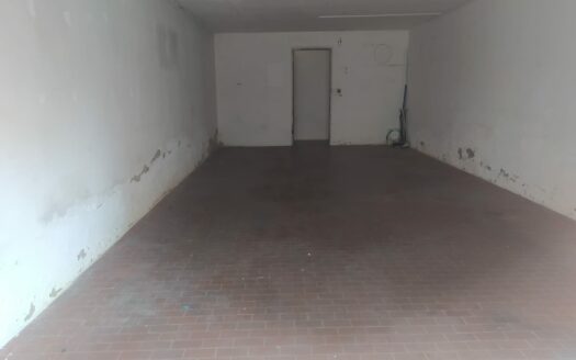 Montecatini Terme. Zona Nord, appartamento piano terra con tre camere