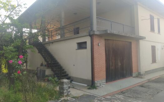 Lamporecchio, zona centro, Villa libera su quattro lati