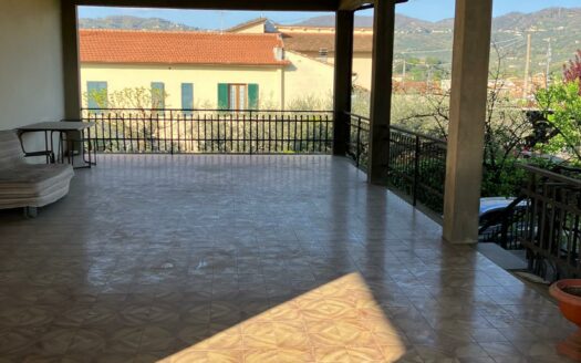 Lamporecchio, zona centro, Villa libera su quattro lati