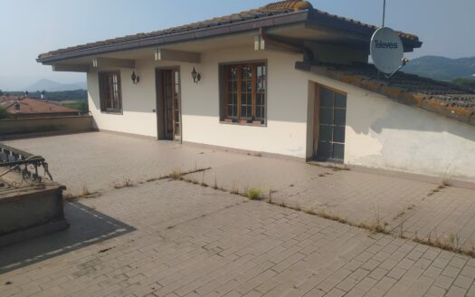 Lamporecchio, zona centro, Villa libera su quattro lati