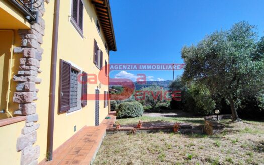 Villa Singola in Vendita a Montecatini Terme
