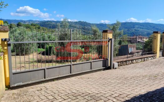 Villa Singola in Vendita a Montecatini Terme
