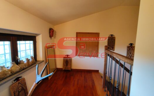 Villa Singola in Vendita a Montecatini Terme