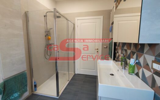 Montecatini Terme, zona nord, appartamento 6 vani completamente ristrutturato