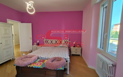 Montecatini Terme, zona nord, appartamento 6 vani completamente ristrutturato