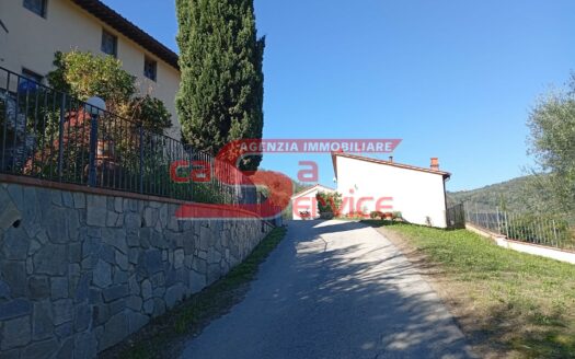 Serravalle Pistoiese. Ponte di Serravalle, appartamento panoramico