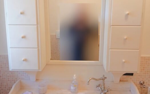 Monsummano Terme. Zona Grotta Giusti. Appartamento con due camere e giardino