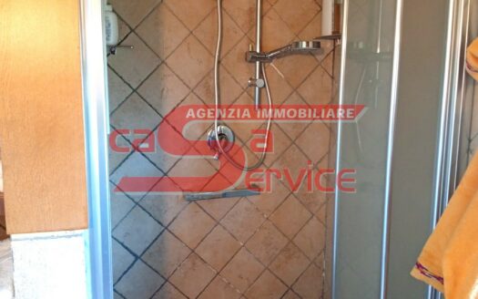 Serravalle Pistoiese. Ponte di Serravalle, appartamento panoramico