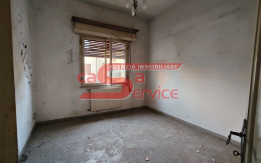 Montecatini Terme. Zona Nord. Unifamiliare da ristrutturare