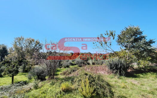 **Colonica in Vendita a Montecatini Terme**