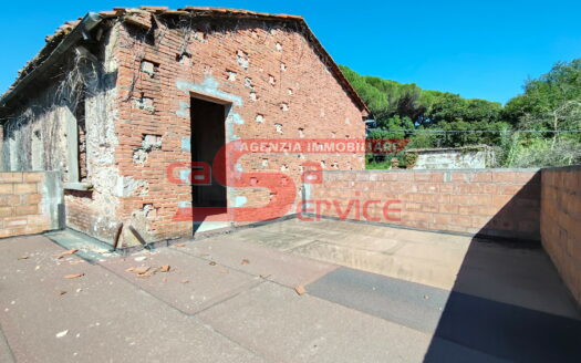 **Colonica in Vendita a Montecatini Terme**