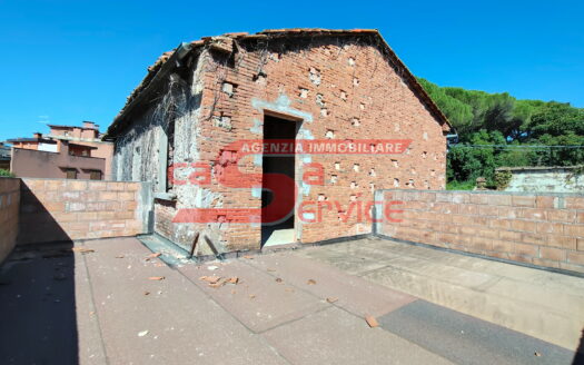 **Colonica in Vendita a Montecatini Terme**