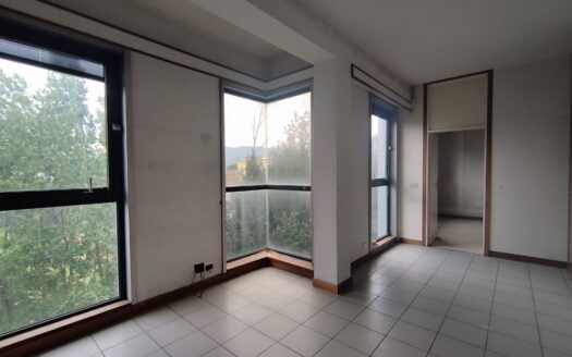 Montecatini Terme ufficio 225 mq. con posti auto