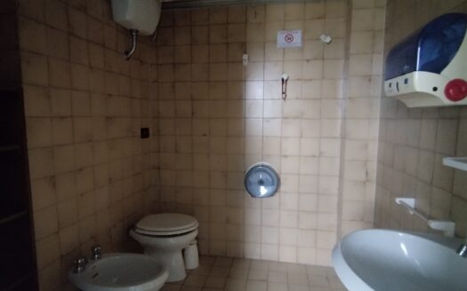 Montecatini Terme ufficio 225 mq. con posti auto