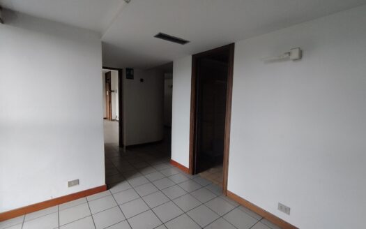 Montecatini Terme ufficio 225 mq. con posti auto