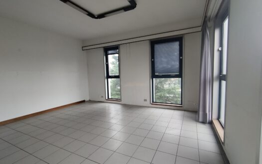 Montecatini Terme ufficio 225 mq. con posti auto