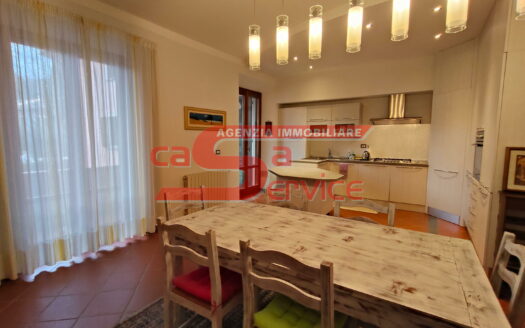 Pieve a Nievole appartamento 100 mq. piano primo con ascensore