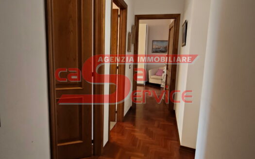 Pieve a Nievole appartamento 100 mq. piano primo con ascensore