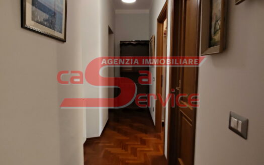 Pieve a Nievole appartamento 100 mq. piano primo con ascensore