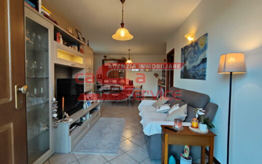 Ponte Buggianese appartamento indipendente con giardino e posto auto