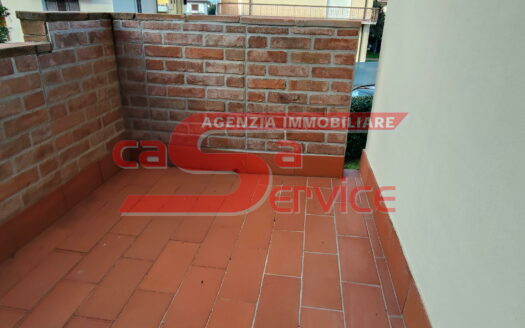 Ponte Buggianese appartamento indipendente con giardino e posto auto