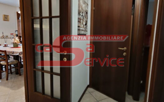 Ponte Buggianese appartamento indipendente con giardino e posto auto