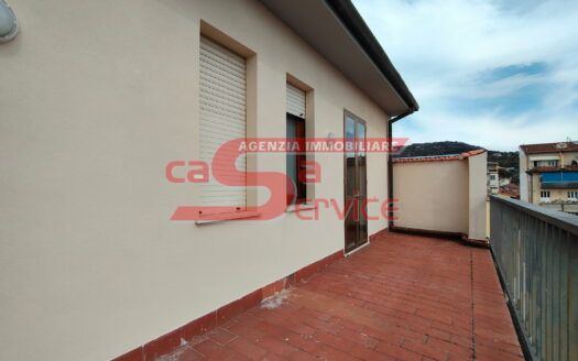 **Montecatini Terme – Attico in vendita**