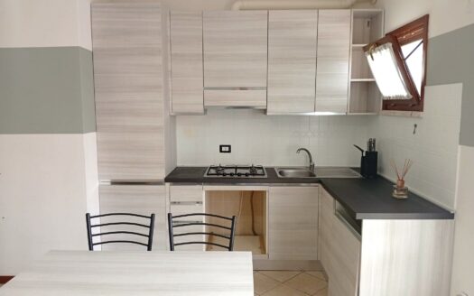 Monsummano Terme, appartamento piano terra con giardino e due camere