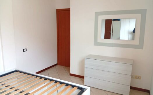 Monsummano Terme, appartamento piano terra con giardino e due camere