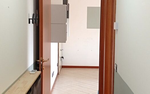 Monsummano Terme, appartamento piano terra con giardino e due camere