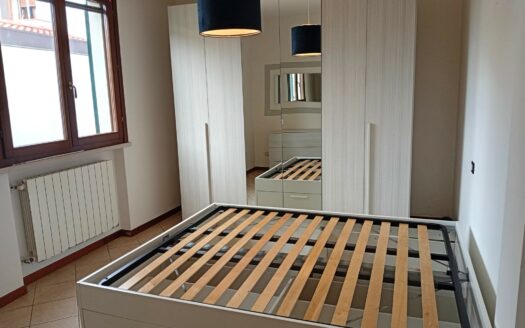 Monsummano Terme, appartamento piano terra con giardino e due camere