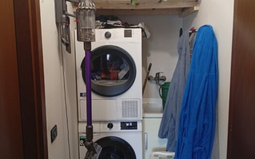 Buggiano, zona centro, bilocale con garage